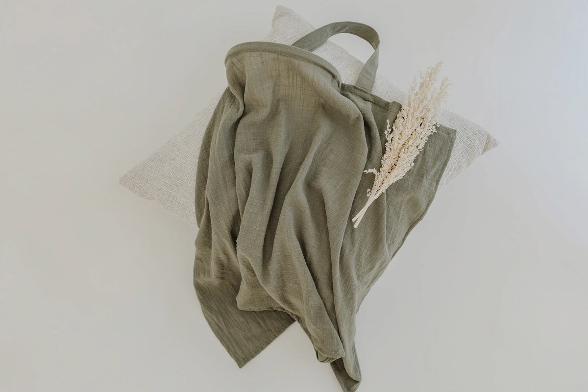 Embrace Nursing Cover